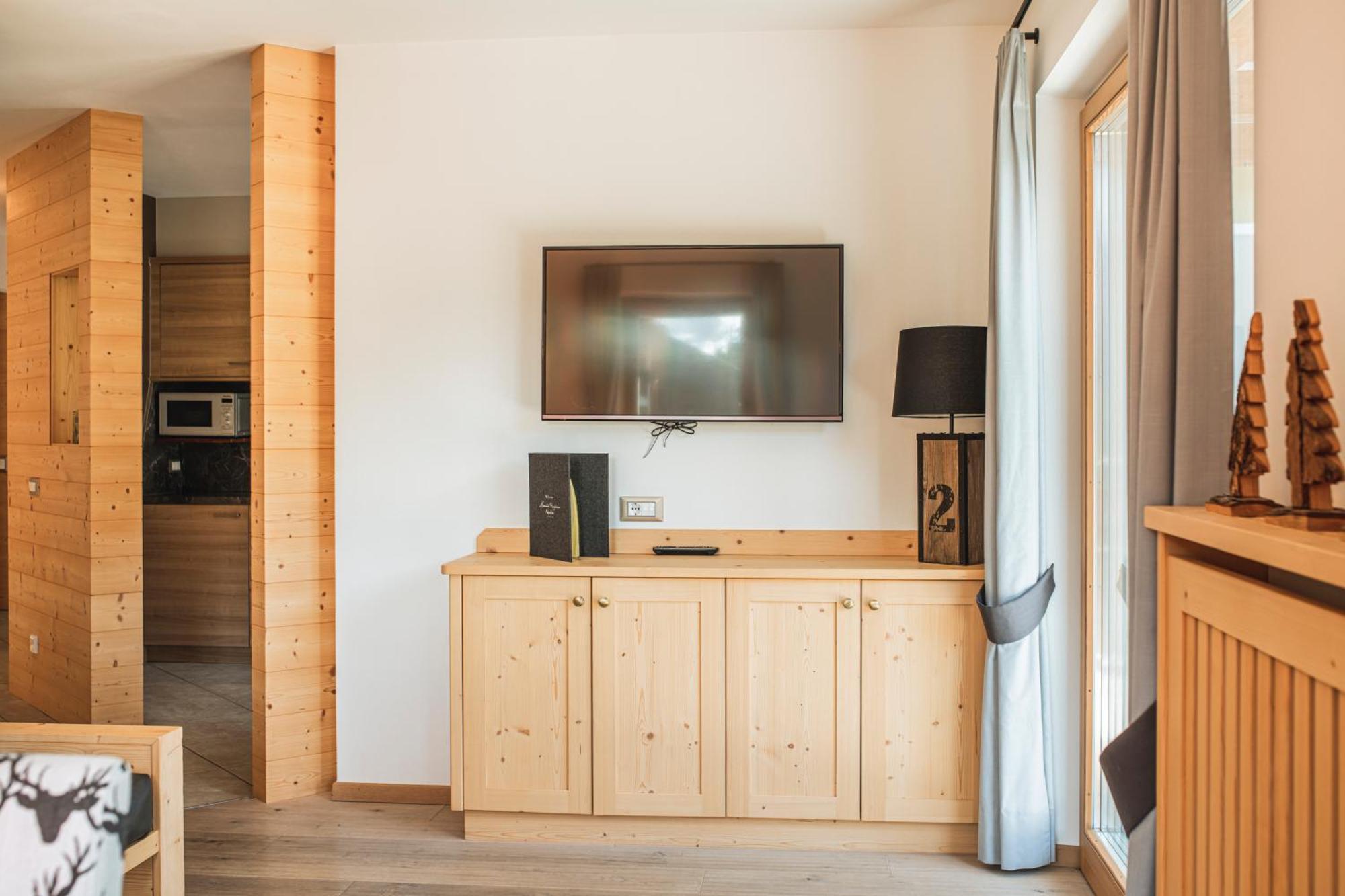 Chalet Residence Alpinflair St. Ulrich in Gröden Zimmer foto